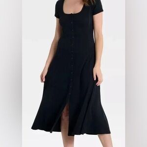 Short sleeve  Black Button-Front knit midi  dress